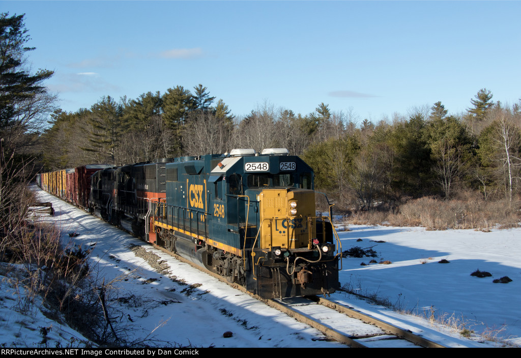 CSXT 2548 Leads RUPO at Curtis Corner